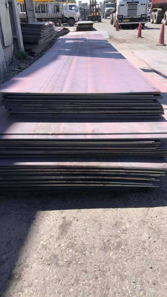 ورق سیاه کاویان